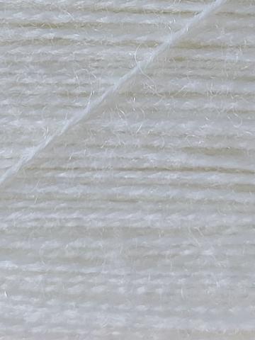 Regia 2 Ply Darning Thread 2080 White. A blend of wool & nylon.